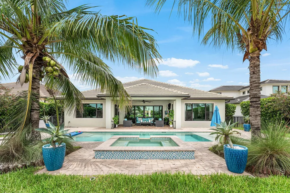 9316 Grand Prix Lane Boynton Beach, FL 33472