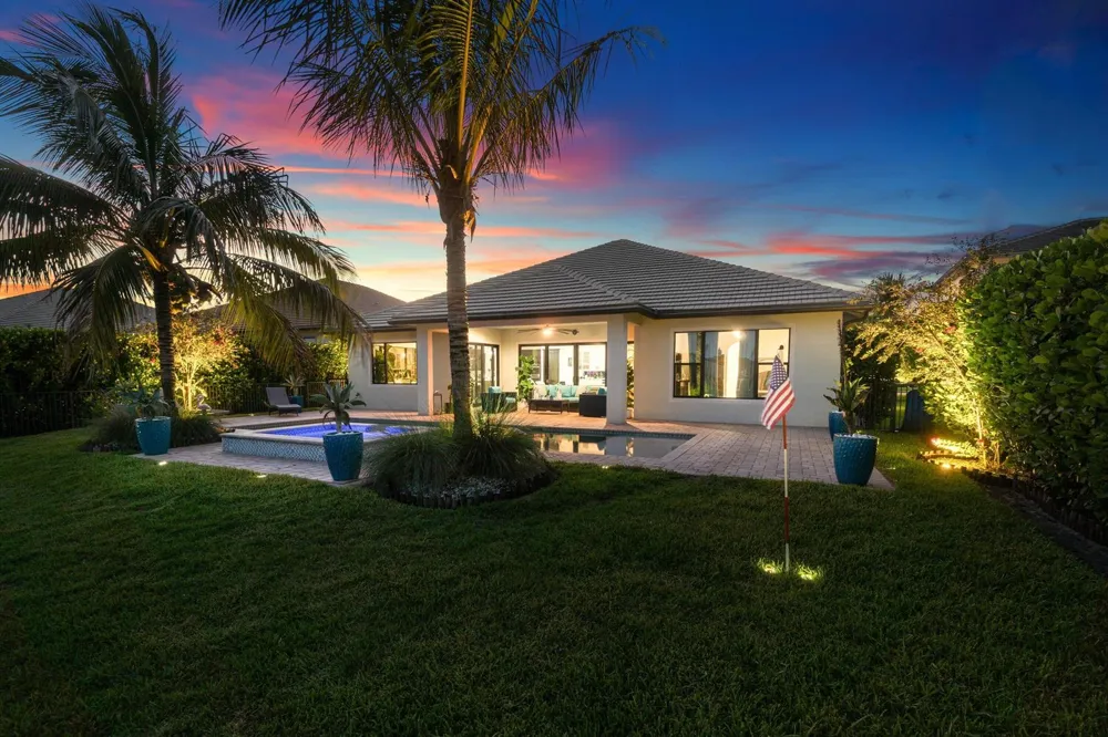 9316 Grand Prix Lane Boynton Beach, FL 33472