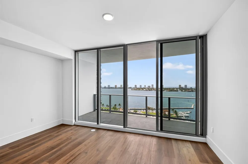 220 Lake Shore Drive #1506 Lake Park, FL 33403