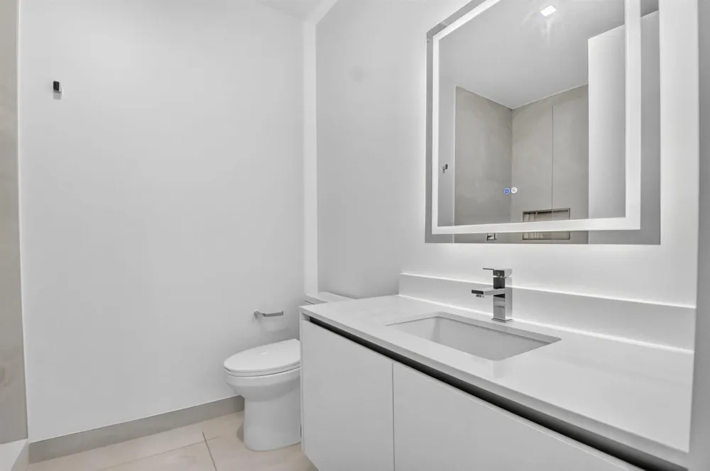 220 Lake Shore Drive #1506 Lake Park, FL 33403