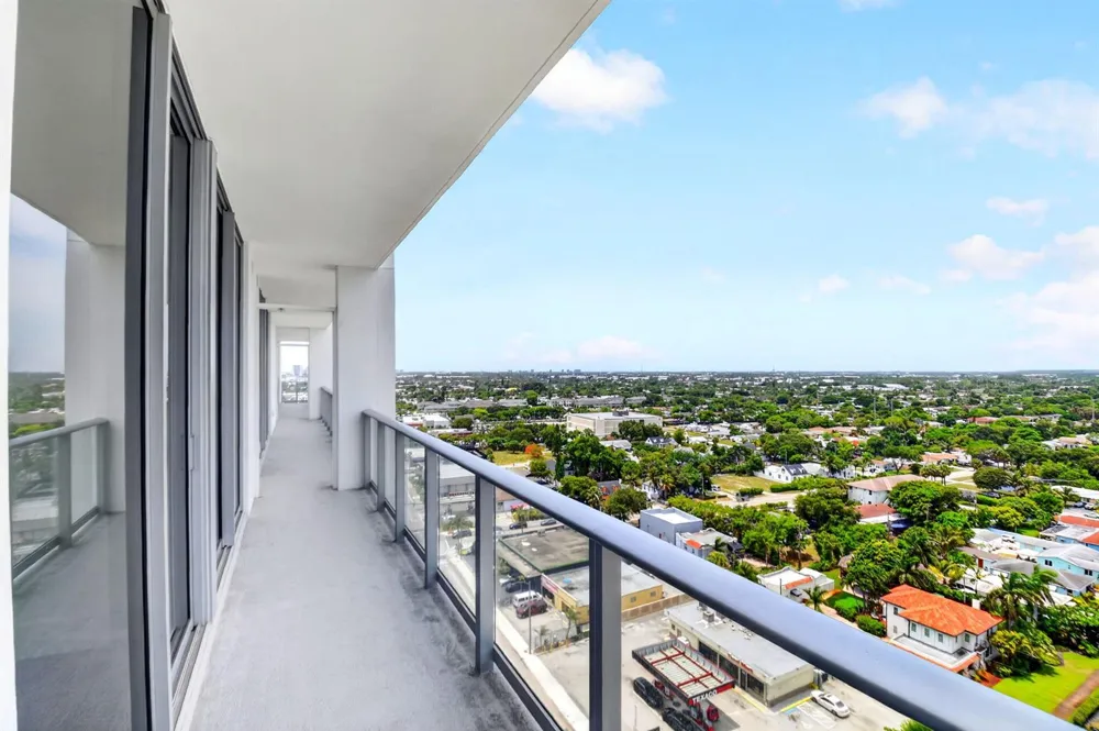 220 Lake Shore Drive #1506 Lake Park, FL 33403