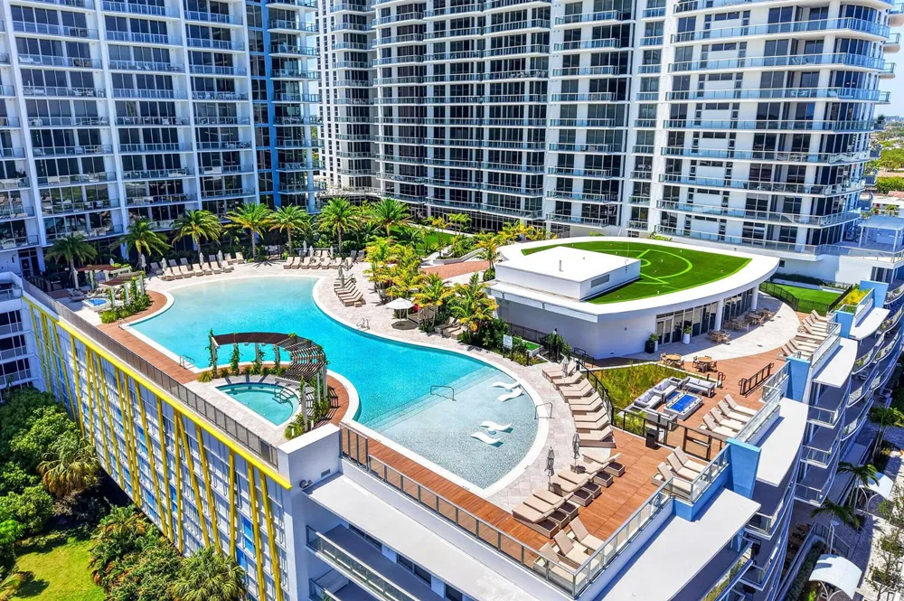 220 Lake Shore Drive #1506 Lake Park, FL 33403