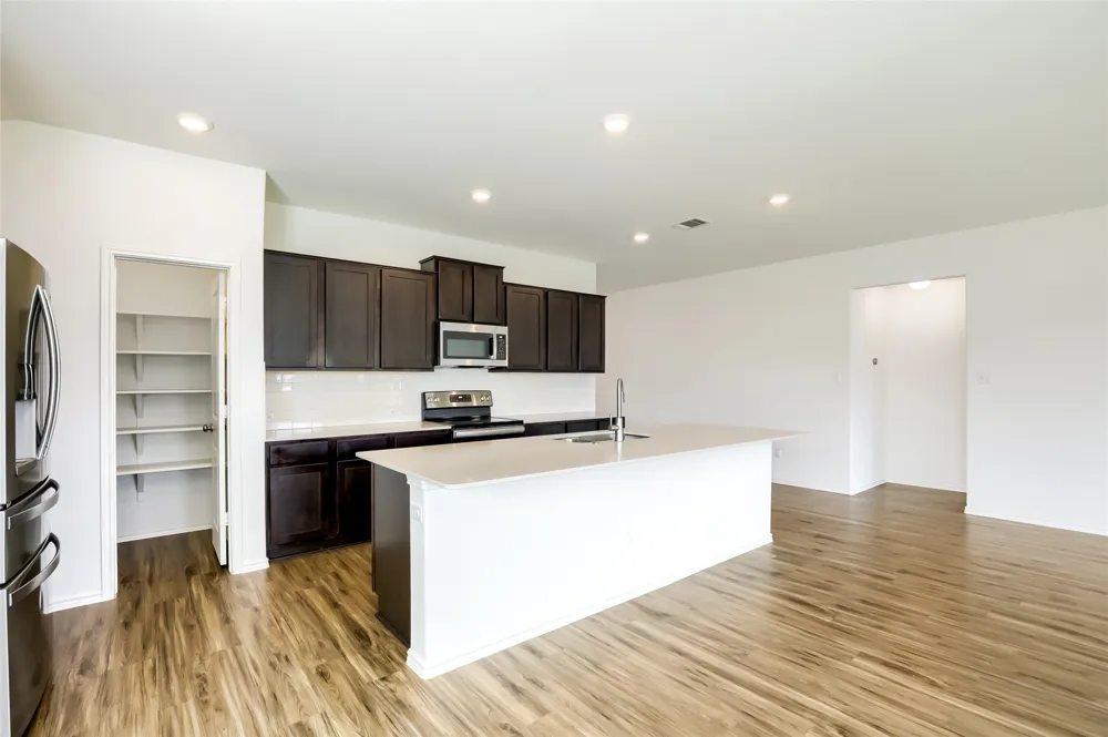 309 Colthorpe Lane Hutto, TX 78634