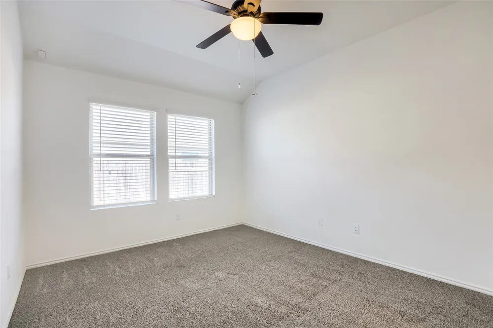 309 Colthorpe Lane Hutto, TX 78634