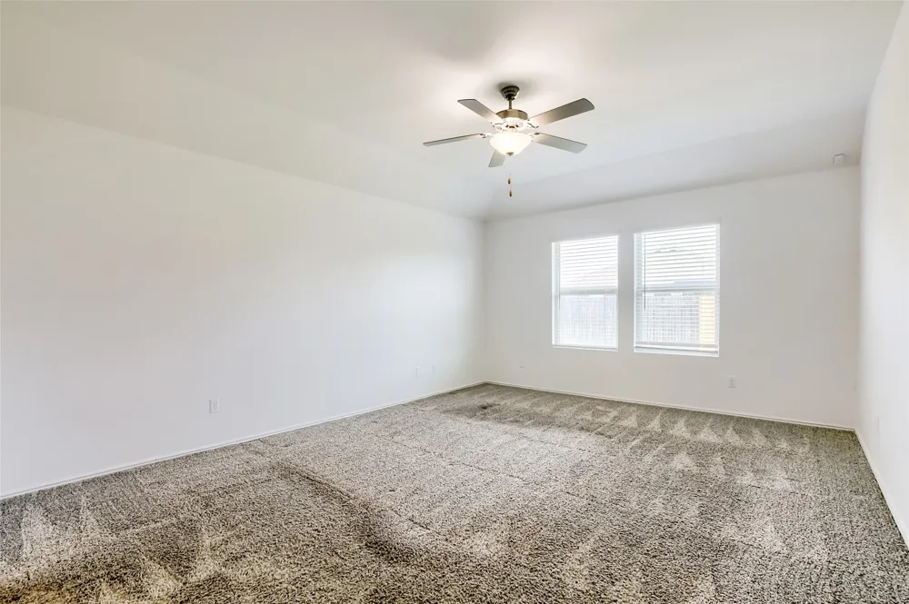 309 Colthorpe Lane Hutto, TX 78634