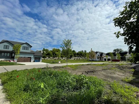 108 Forest Court