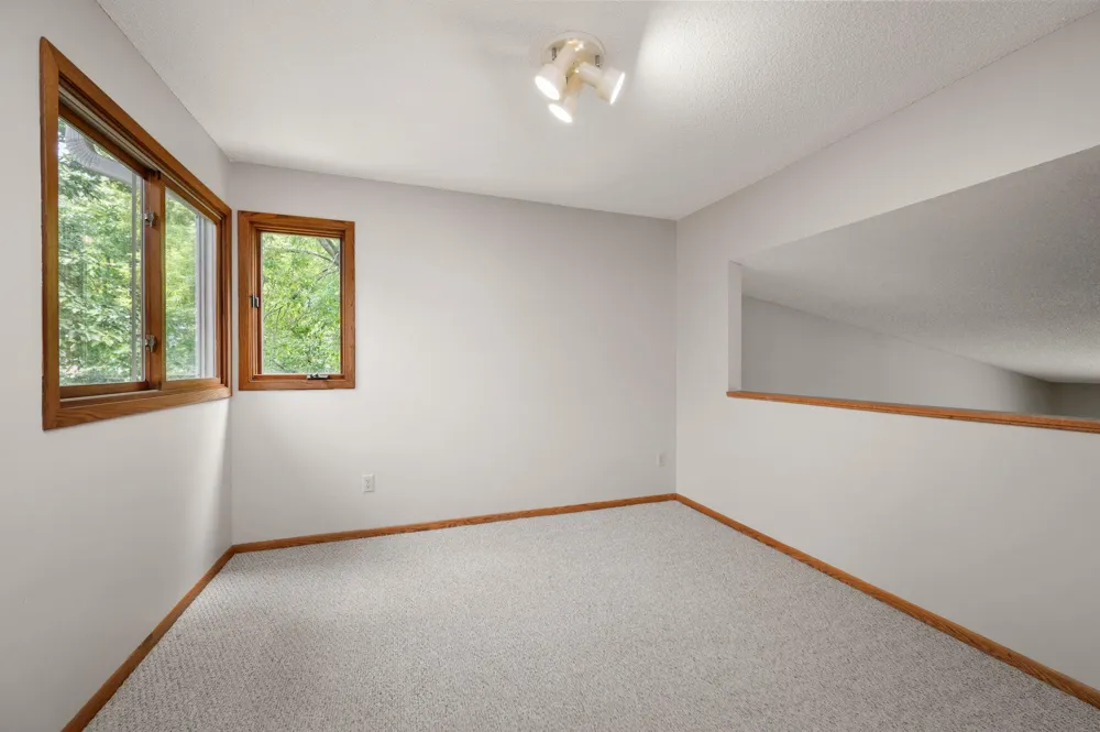 17847 Evener Way Eden Prairie, MN 55346