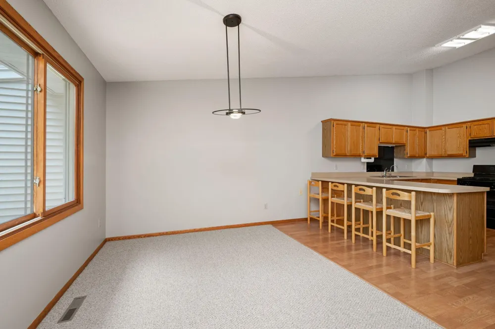 17847 Evener Way Eden Prairie, MN 55346
