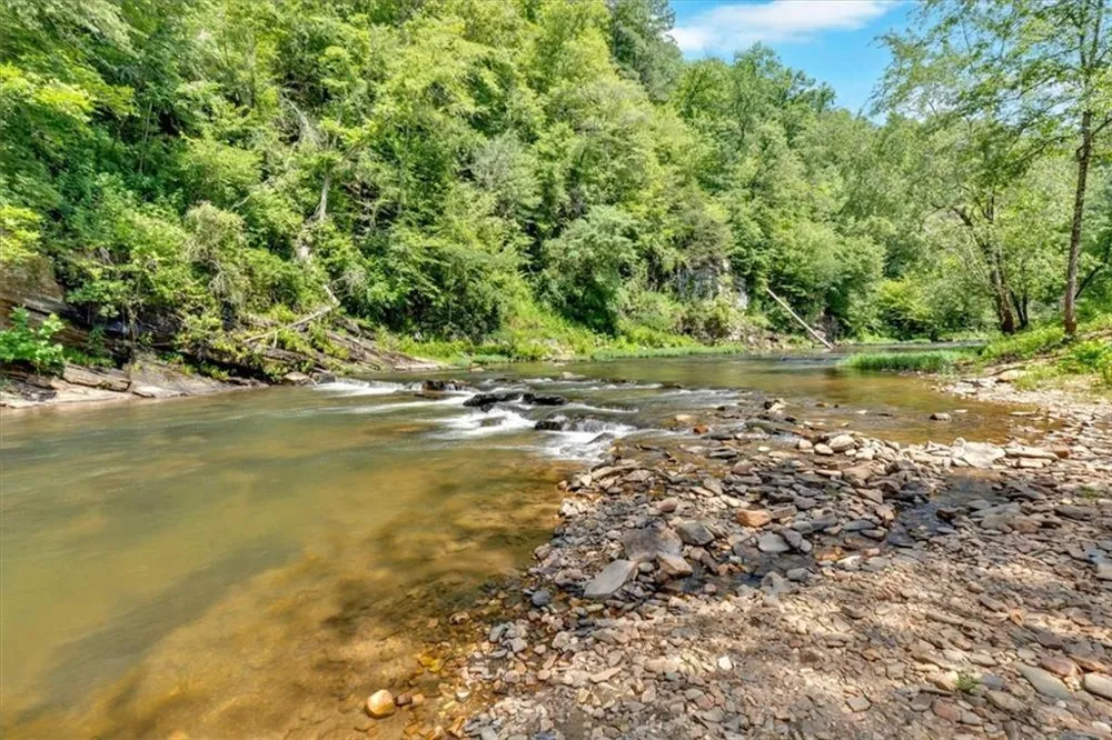 1666 Hunter Drive Ranger, GA 30734