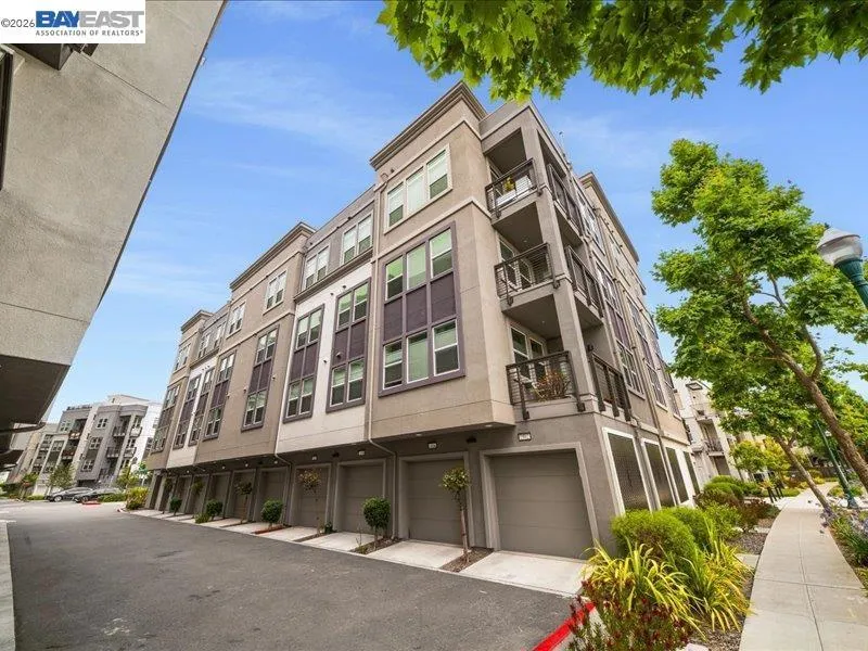 2802 Tradewind Ct Alameda, CA 94501