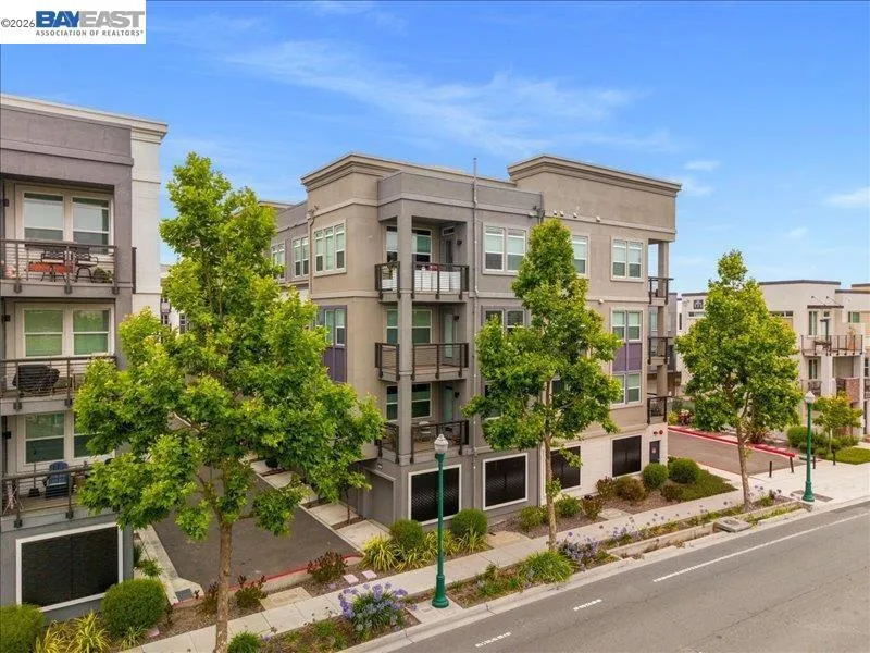 2802 Tradewind Ct Alameda, CA 94501