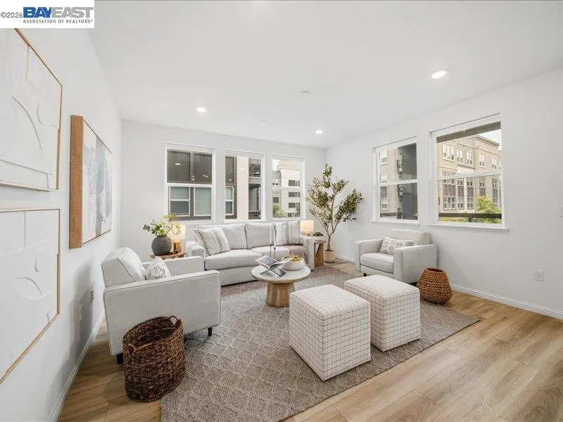 2802 Tradewind Ct Alameda, CA 94501