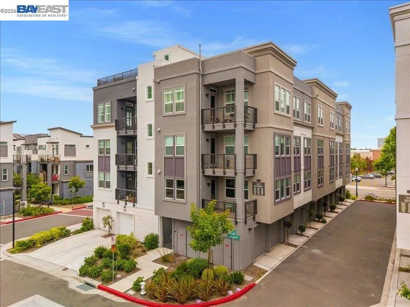 2802 Tradewind Ct Alameda, CA 94501