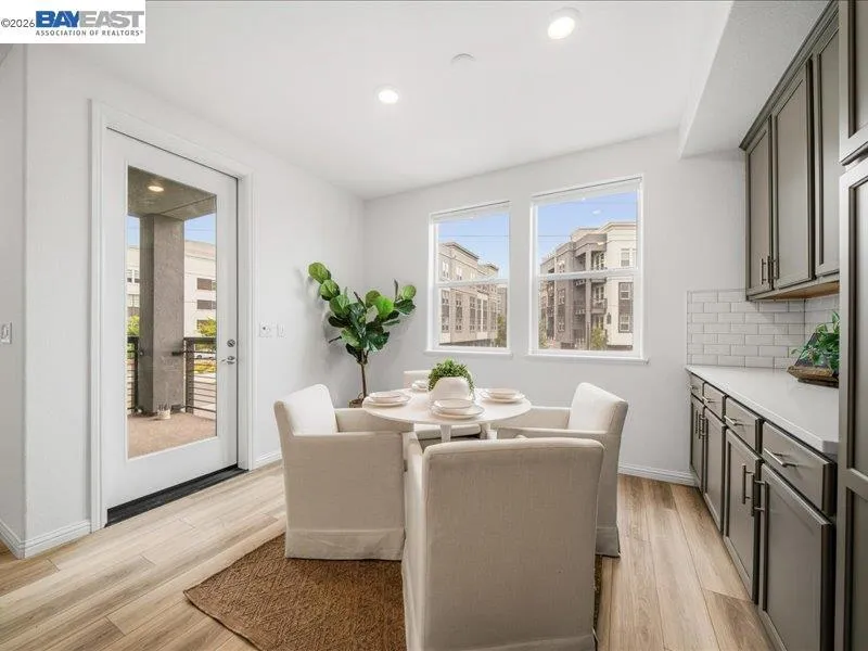 2802 Tradewind Ct Alameda, CA 94501