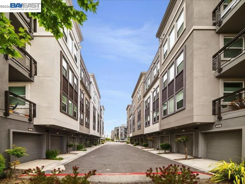2802 Tradewind Ct Alameda, CA 94501