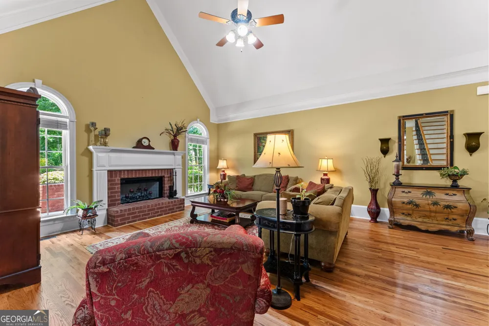 1030 Oaklake TER Watkinsville, GA 30677