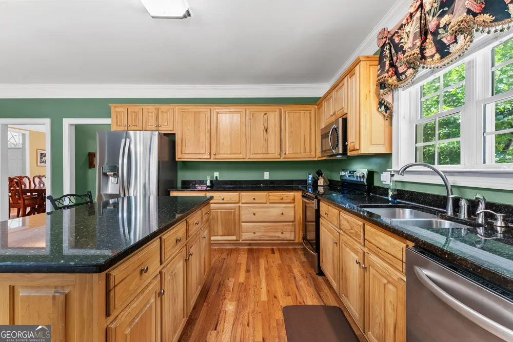 1030 Oaklake TER Watkinsville, GA 30677