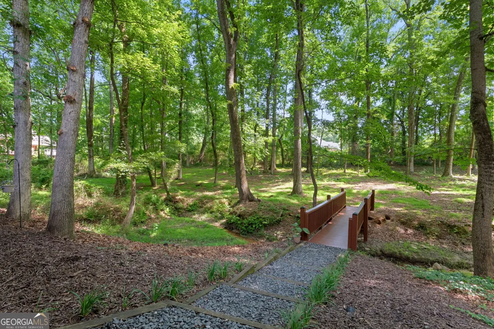 1030 Oaklake TER Watkinsville, GA 30677