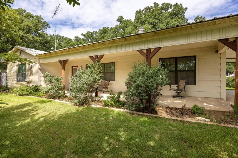 10202 S US Highway 377 Dublin, TX 76446