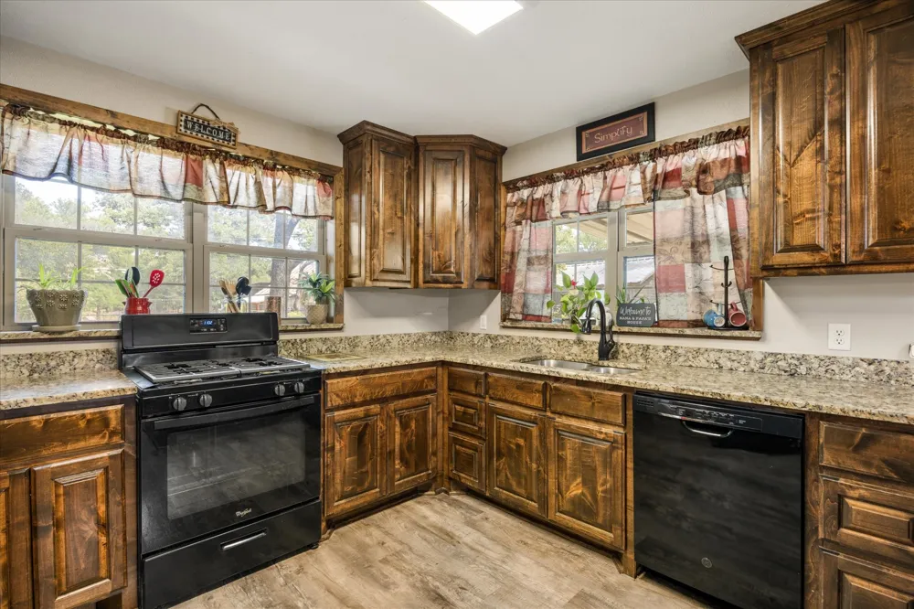 10202 S US Highway 377 Dublin, TX 76446