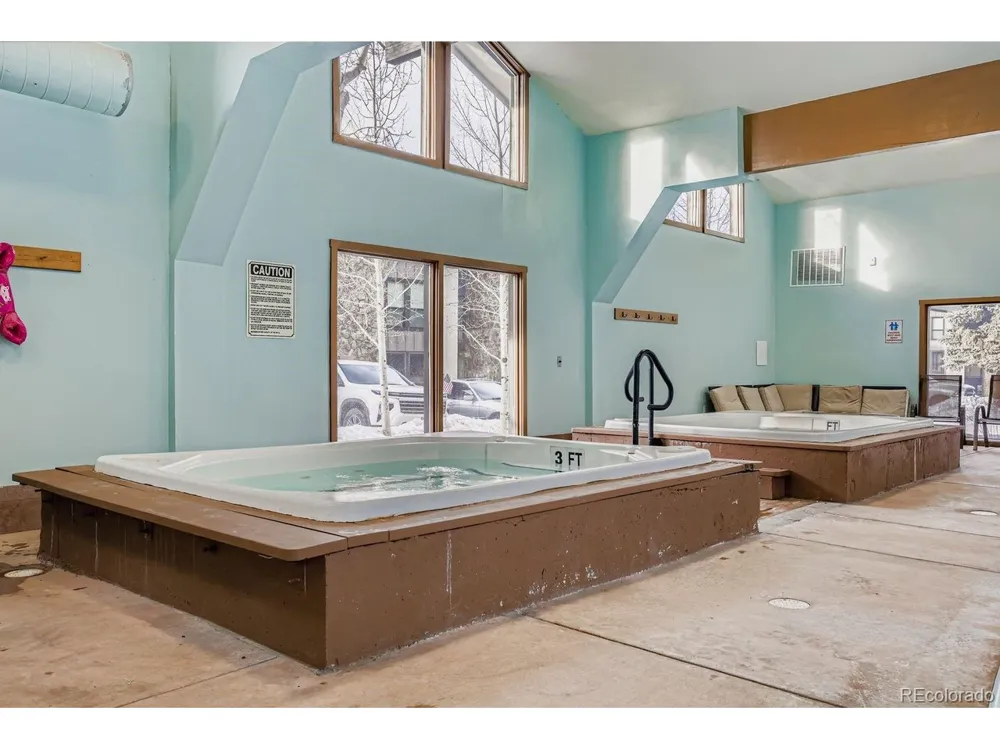 160 E La Bonte Street #B-201 Dillon, CO 80435