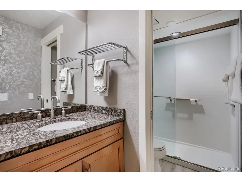 160 E La Bonte Street #B-201 Dillon, CO 80435