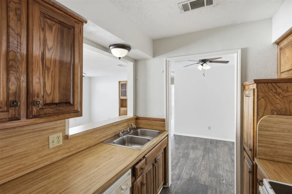 413 Gabe Court Denton, TX 76207