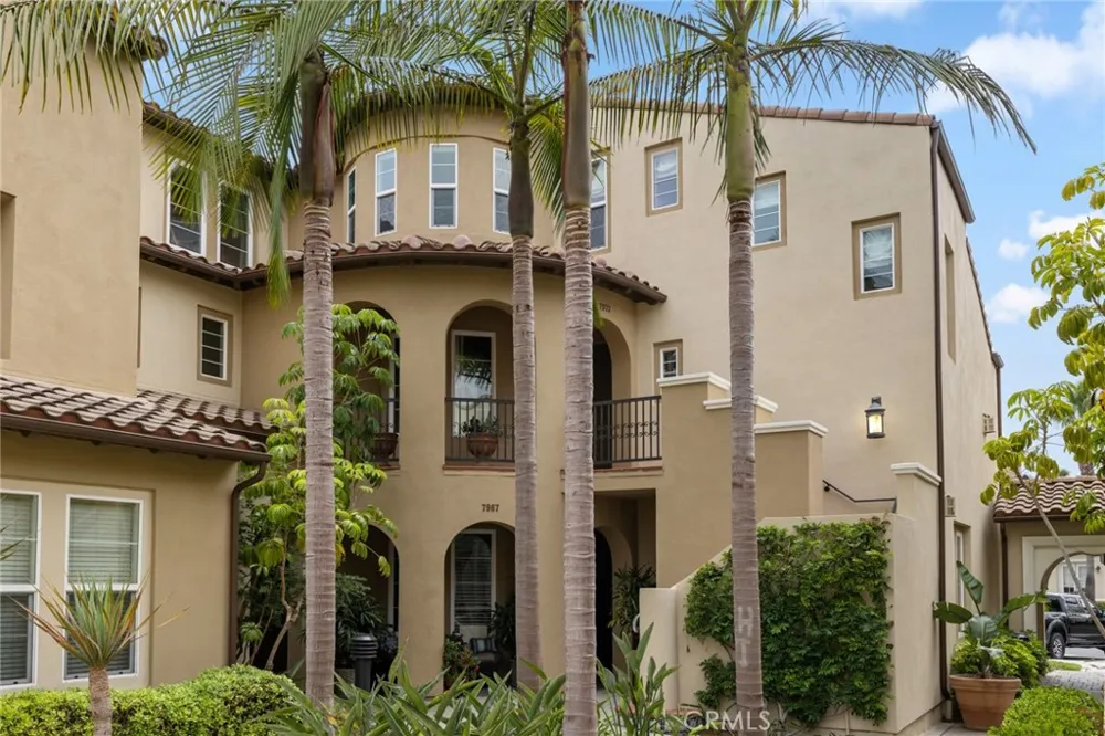 7973 Osuna Circle Huntington Beach, CA 92648