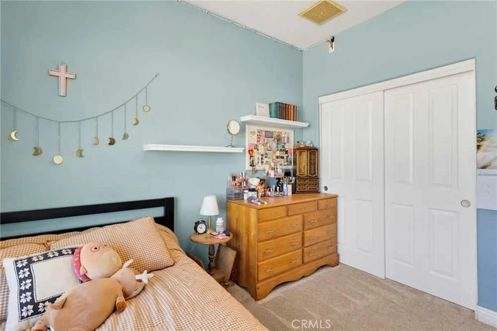 11722 Brookside Court Phelan, CA 92371