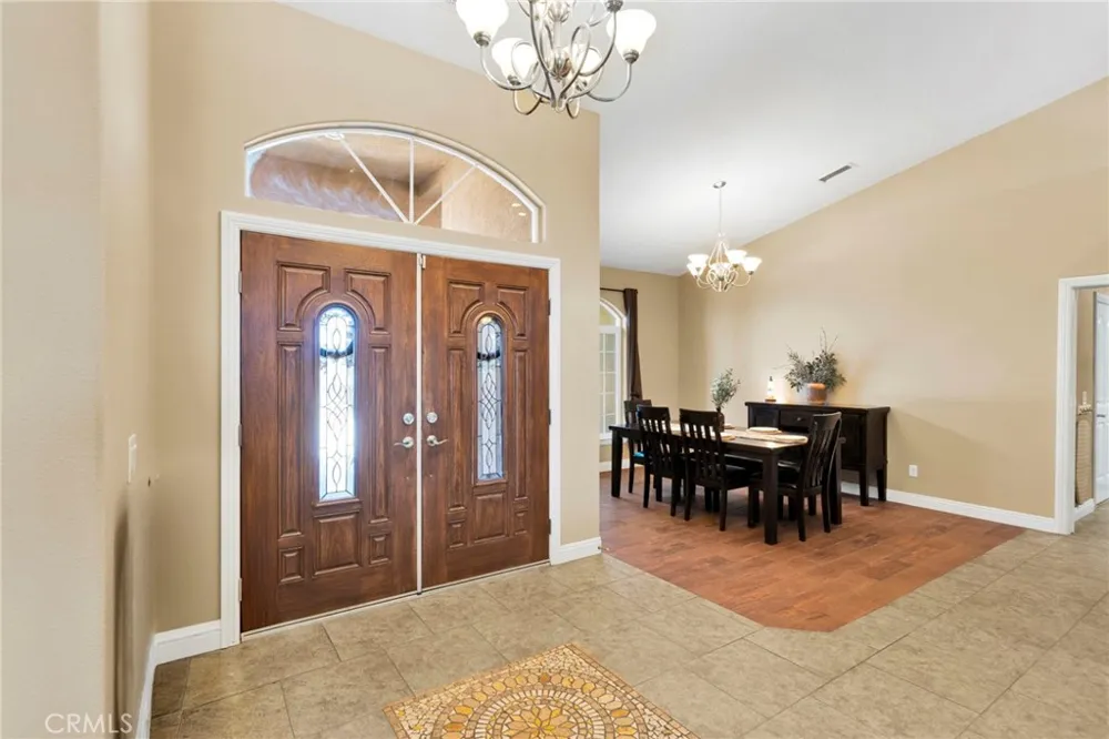 11722 Brookside Court Phelan, CA 92371
