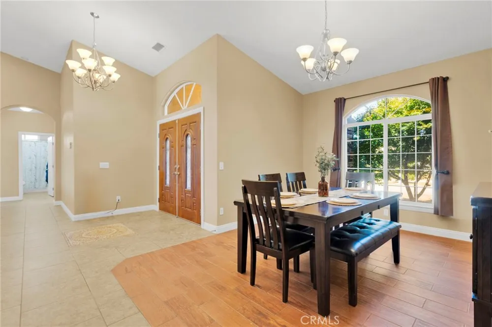 11722 Brookside Court Phelan, CA 92371