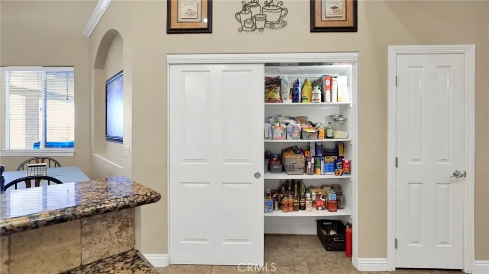 11722 Brookside Court Phelan, CA 92371