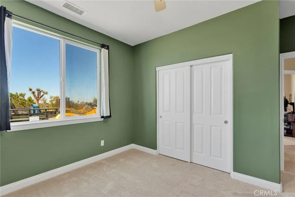 11722 Brookside Court Phelan, CA 92371