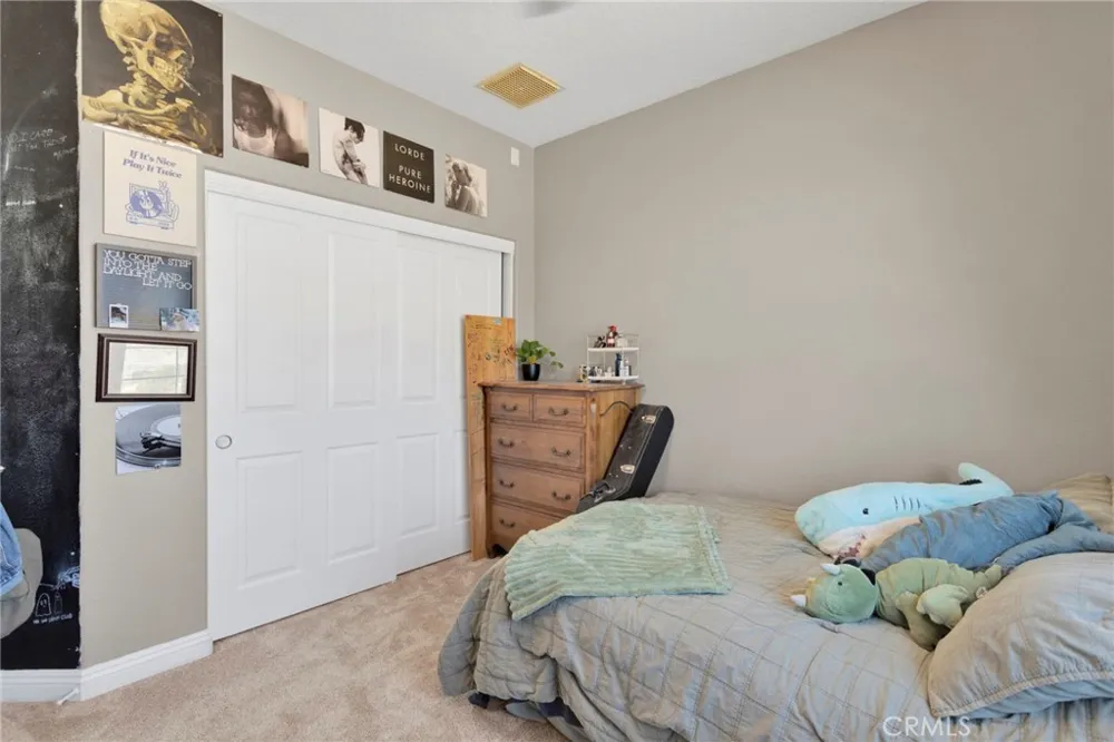 11722 Brookside Court Phelan, CA 92371
