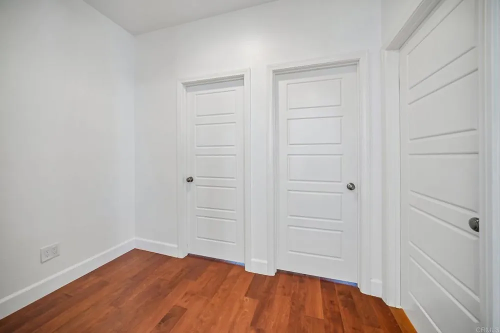 2487 Ascending Oaks Lane #1 Simi Valley, CA 93063