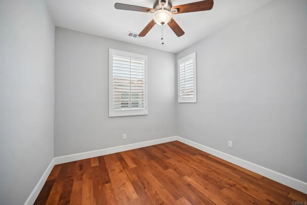 2487 Ascending Oaks Lane #1 Simi Valley, CA 93063