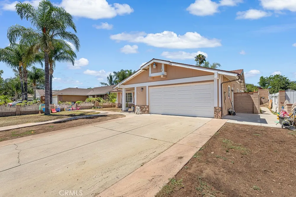 2414 Etiwanda Avenue San Bernardino, CA 92410