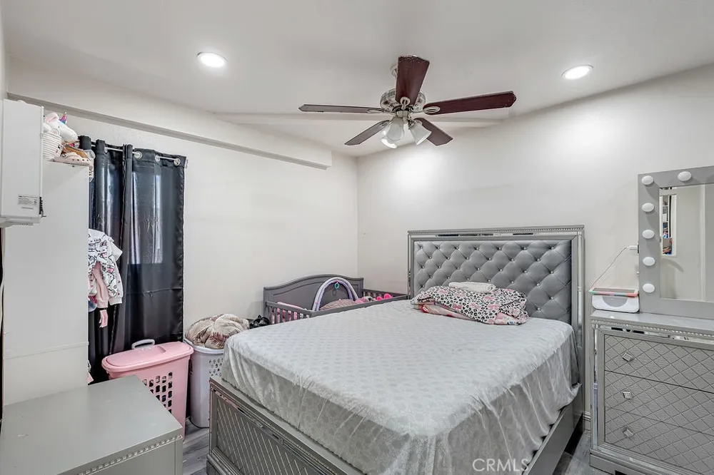 2414 Etiwanda Avenue San Bernardino, CA 92410