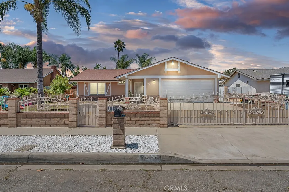 2414 Etiwanda Avenue San Bernardino, CA 92410