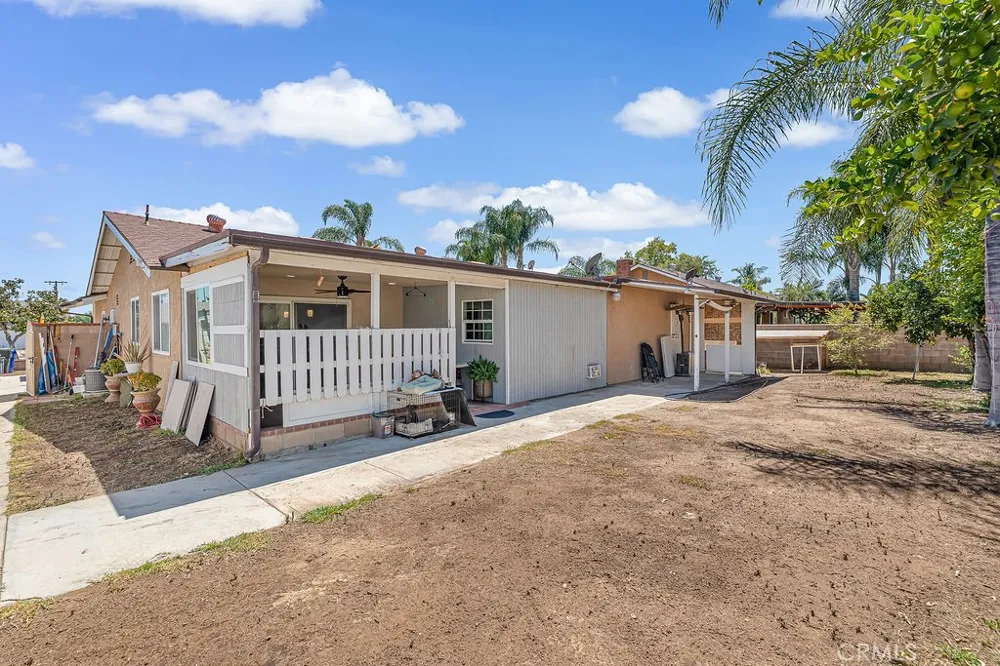2414 Etiwanda Avenue San Bernardino, CA 92410