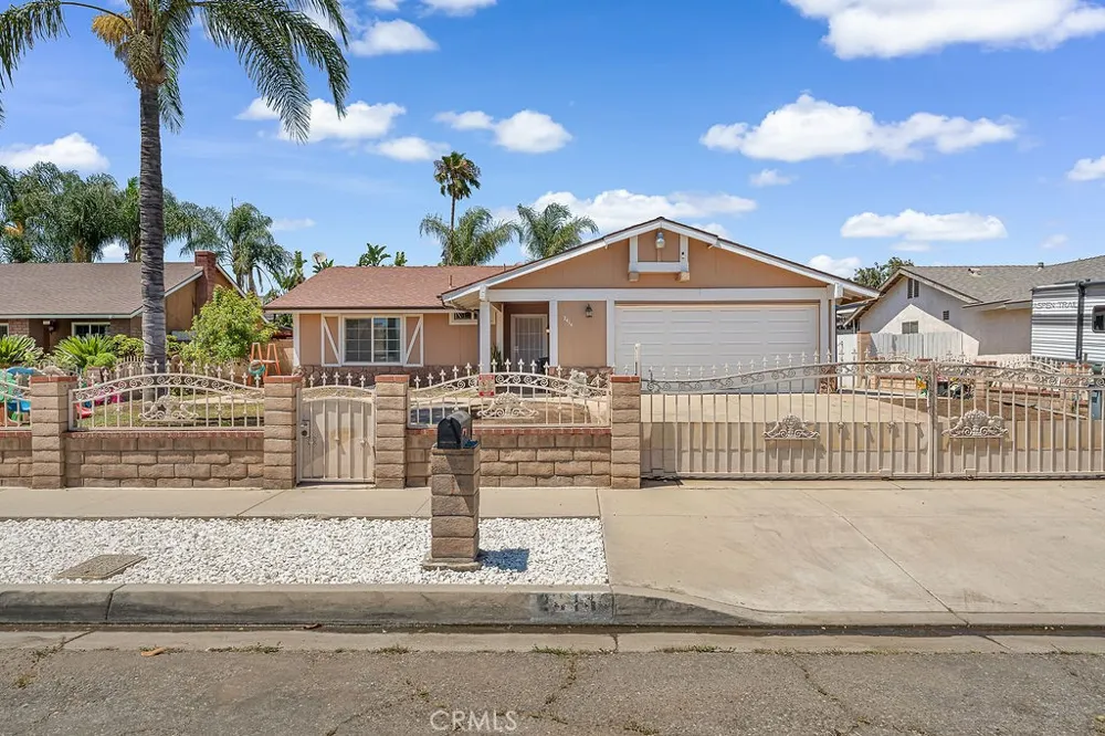 2414 Etiwanda Avenue San Bernardino, CA 92410