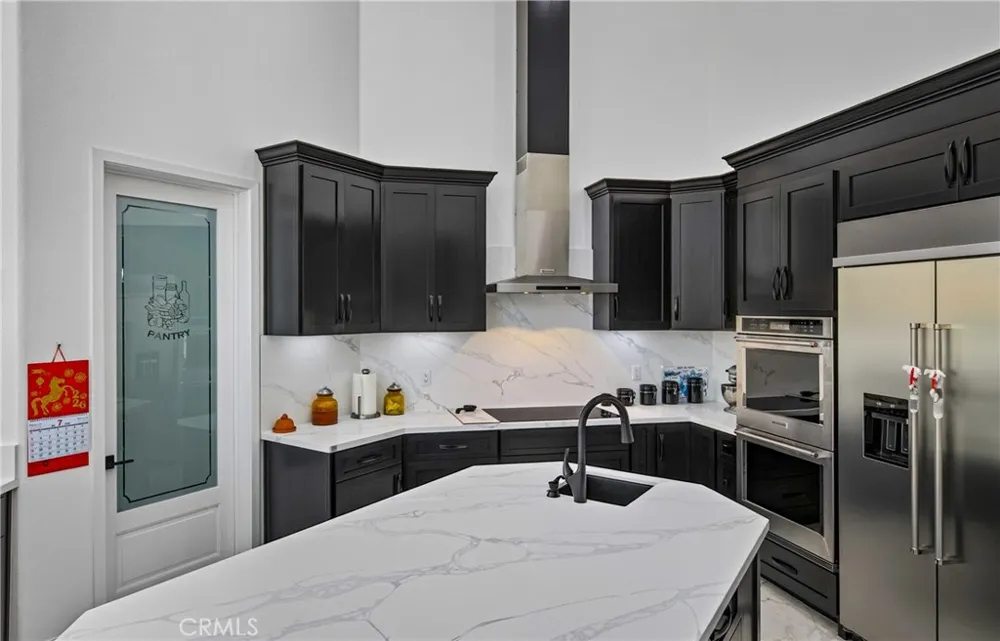 39625 County Line Yucaipa, CA 92399