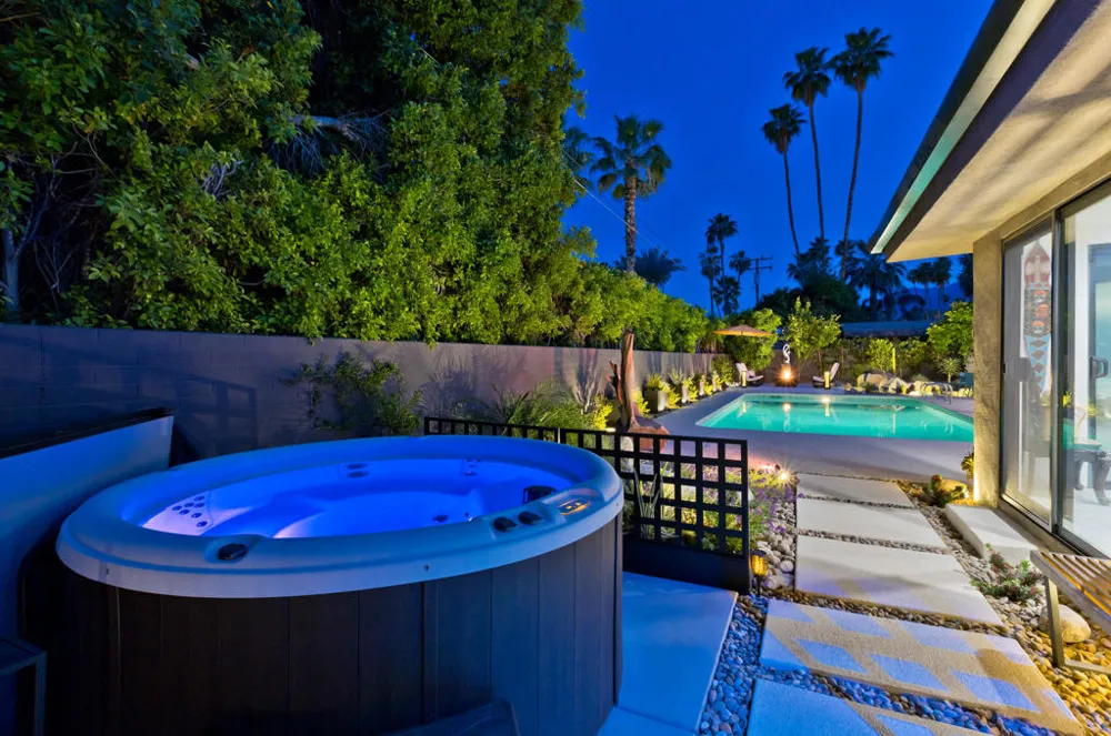 1060 S Paseo De Marcia Palm Springs, CA 92264