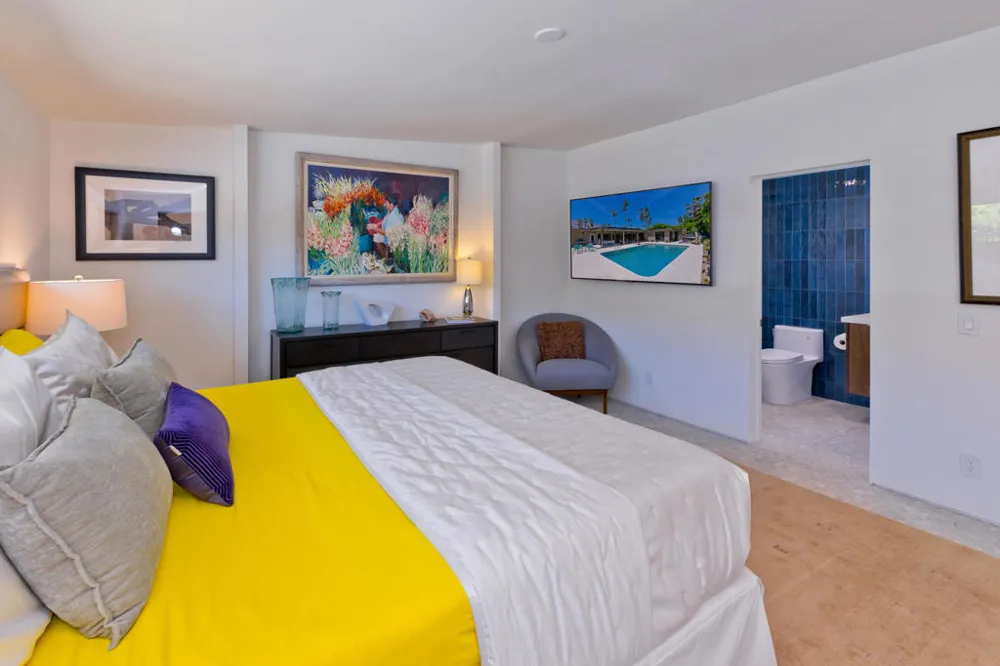 1060 S Paseo De Marcia Palm Springs, CA 92264