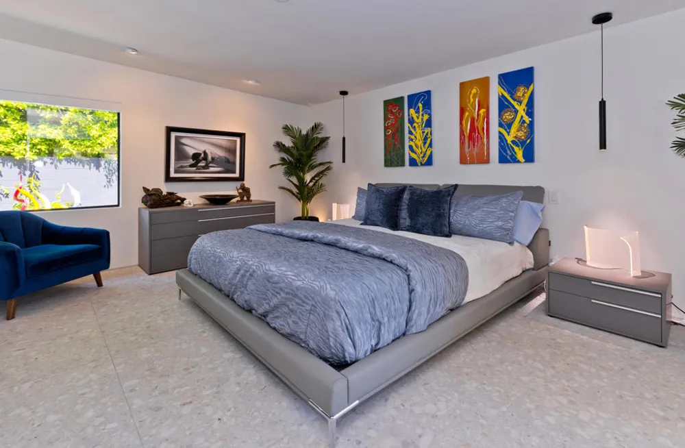 1060 S Paseo De Marcia Palm Springs, CA 92264