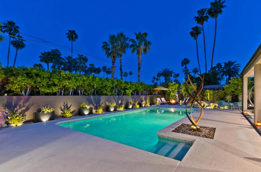 1060 S Paseo De Marcia Palm Springs, CA 92264