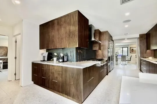 1060 S Paseo De Marcia Palm Springs, CA 92264