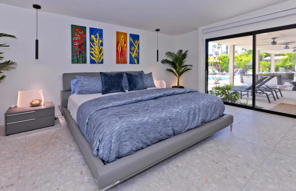 1060 S Paseo De Marcia Palm Springs, CA 92264