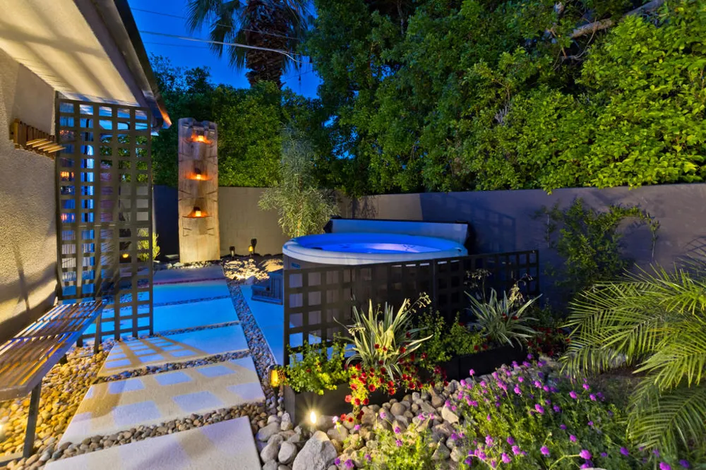 1060 S Paseo De Marcia Palm Springs, CA 92264