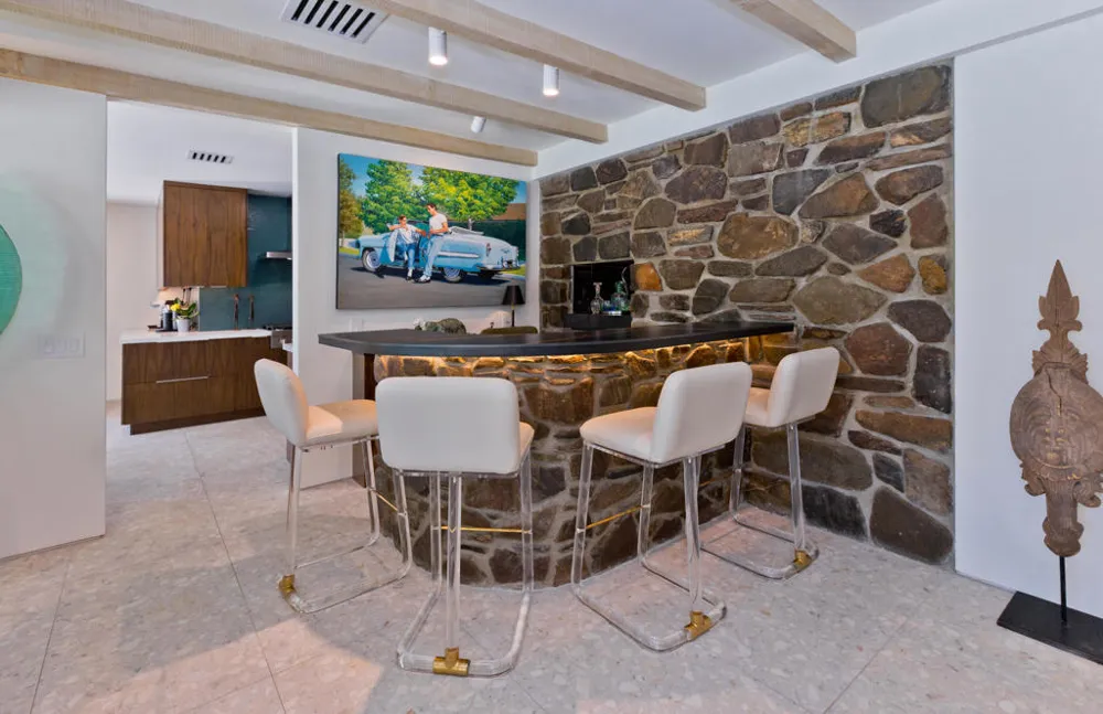 1060 S Paseo De Marcia Palm Springs, CA 92264